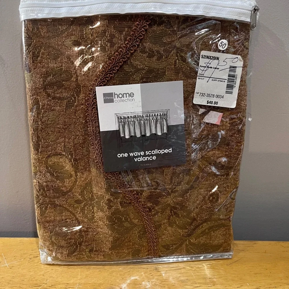 JCPenney Home‎ Dynasty Chenille Scalloped Valance Gold Floral Damask Vtg 52x20